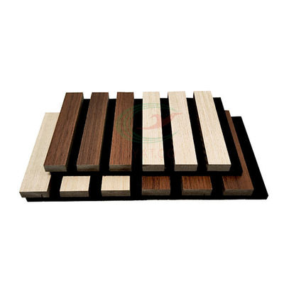 Panneaux de mur en bois acoustiques de chêne de bureau, panneaux en bois d'isolation phonique de Multiscene