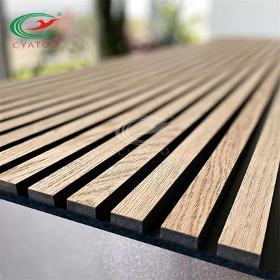 Stratifié plaquez les panneaux de mur en bois de lamelle acoustique Mildewproof fade