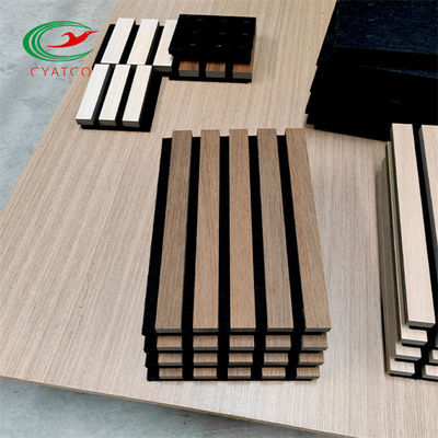 Polyester acoustique en bois ignifuge de finition de mélamine de panneaux de mur de GV