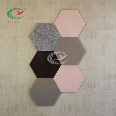 Panneaux de plafond sentis par polyester d'hexagone, tuiles acoustiques hexagonales de mur de restaurant